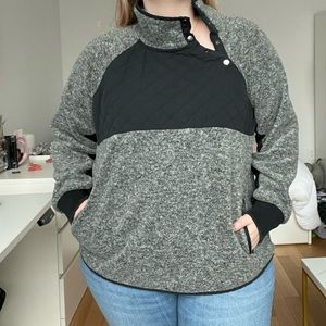 Abercrombie & Fitch Asymmetric Snap-Up Fleece